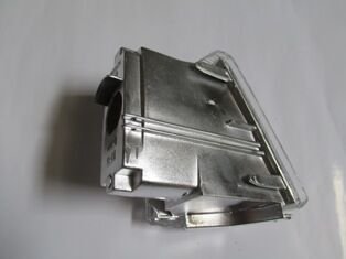 7702247316 - Renault R11- Flash- 86/93; Ön Sinyal Sol Beyaz Duysuz (Pleksan)