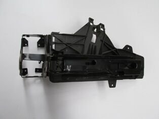 Bmw 5 Serı- F10- 10/16; Far Alt Bağlantı Braketi Sol (plastik Braketi İle Birlikte) (tw) - 51647200793