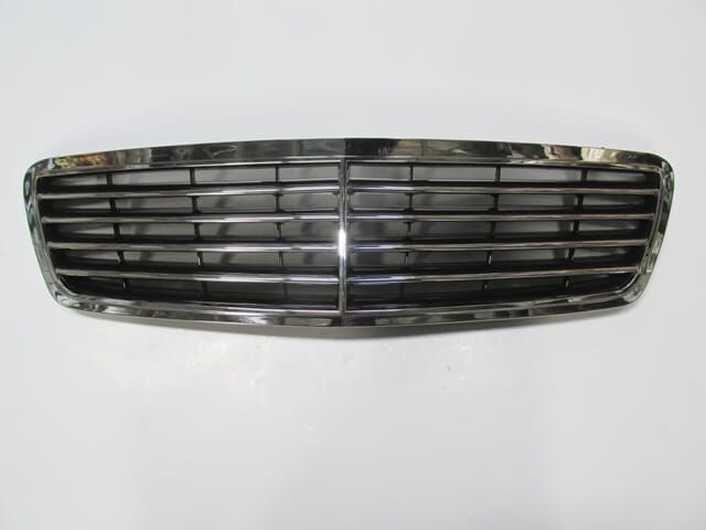 Mercedes C Class- W203- 01/03; Ön Panjur Siyah (nikelaj Kaplamalı) (9çıtalı) (tyg) - 2038800183-9040