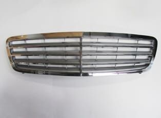 Mercedes C Class- W203- 04/07; Ön Panjur Nikelajlı/gümüş (7çıtalı) (tw) - 2038809744