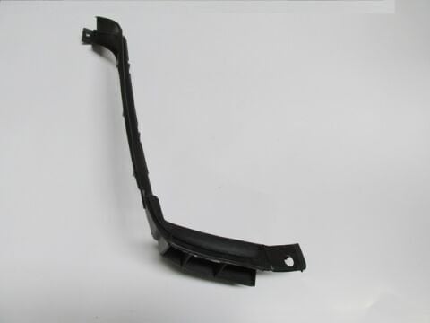 1J5807393 - Volkswagen Bora- 99/05; Arka Tampon İç Bağlantı Braketi Sol (Yan Kulağa Takılan) (Bfn)