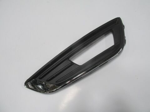 F1Eb15A299Bc - Ford Focus- Sd/Hb- 15/18; Sis Lamba Kapağı Sol Sis Delikli (Nikelaj Çıtalı) (Tw)