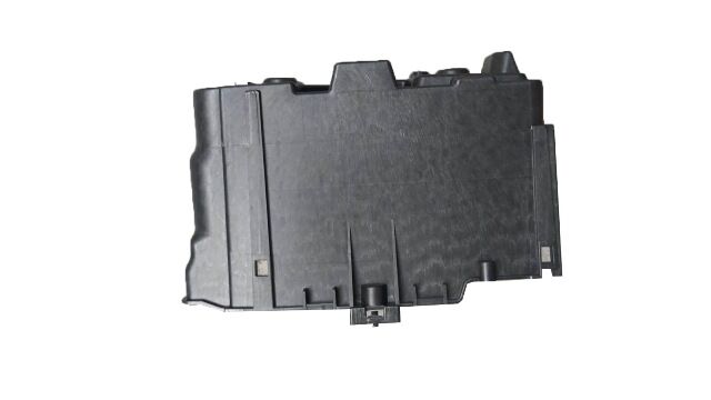 8V21 10723 Bd - Ford Tourneo Courıer- 18/24; Akü Koruyucu Plastiği