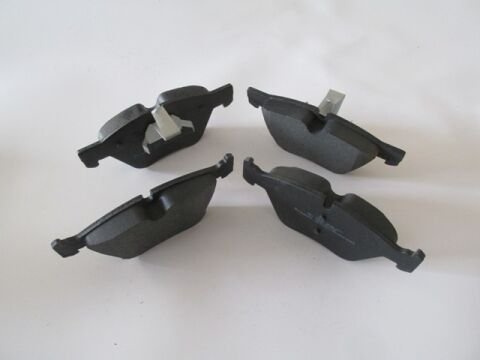 Bmw 1 Serı- E87- 07/11; Ön Fren Balatası (kablosuz)disk(155.2x63.50x19,50/154.7x63.50x19,50)(bramax) - 34116769100