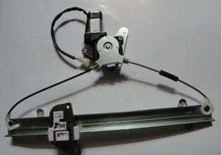 Mıtsubıshı Galant- 88/91; Ön Cam Krikosu Sol Elektrikli/motorlu 2fişli - MB517473