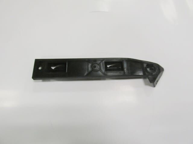 Volkswagen Golf- 4- 98/04; Ön Tampon İç Bağlantı Braketi Sağ (yan Kulağa Takılan - 1J5807184A