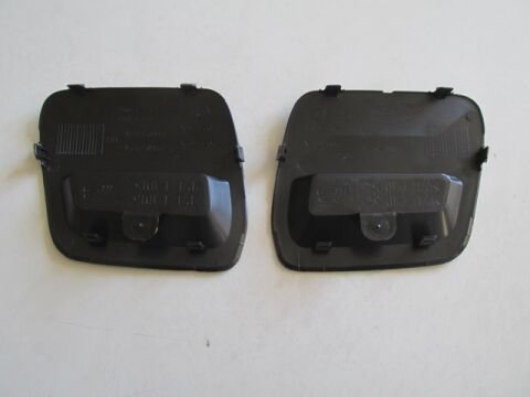 511804555R - DACIA DUSTER- 18/23; ÖN TAMPON ÇEKİ DEMİRİ KAPAĞI (SAĞ/SOL SET 2PARÇA)