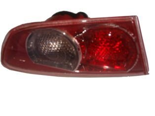 8337A009 - Mıtsubıshı Lancer- 08/10; İç Stop Lambası Sol Kırmızı/Beyaz (Famella)