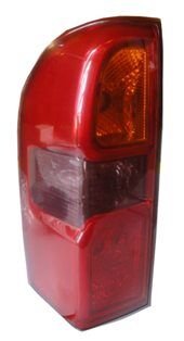 26555-Vd325 - Nıssan Patrol- 06/07; Stop Lambası Sol Kırmızı/Sarı/Füme (Famella)