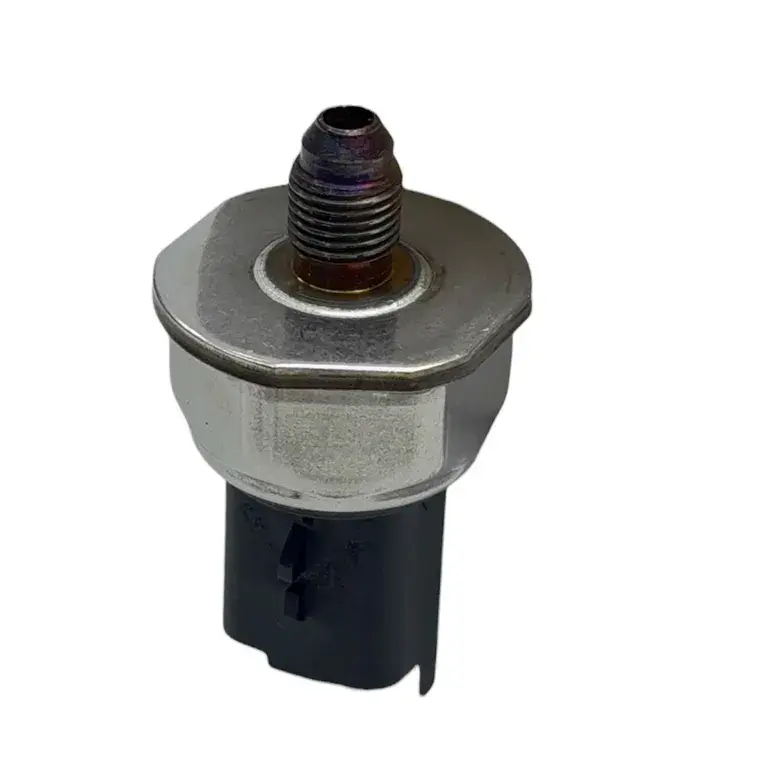 Nıssan Müşür Rail Boru Qashqai 1,2 14-16