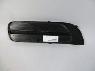 5J08073679B9 - Skoda Roomster- 07/10; Sis Lamba Kapağı Sol Siyah (Sis Deliksiz) (Tw-Y)