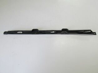 6K5807394 - Volkswagen Polo- Classıc- 96/01; Arka Tampon İç Braketi Sağ Düz Tip (Lm)