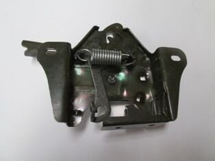 Br93-56-620E - Mazda 323- Sd- 90/95; Kaput Kilidi (Tyg)
