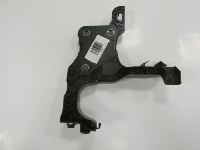 8200137495 - Renault Scenıc- 2- 03/09; Ön Panel Yan Parça Sol Plastik