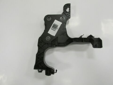 8200137495 - Renault Scenıc- 2- 03/09; Ön Panel Yan Parça Sol Plastik