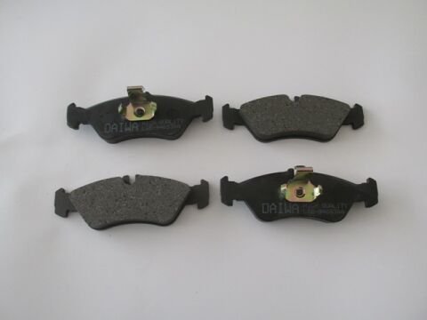 2D0698451 - Mercedes Sprınter- 95/00; Arka Fren Balatası (Kulaklı)(Kablosuz)(Disk)(156,3X54,8X17,5) (Bramax)