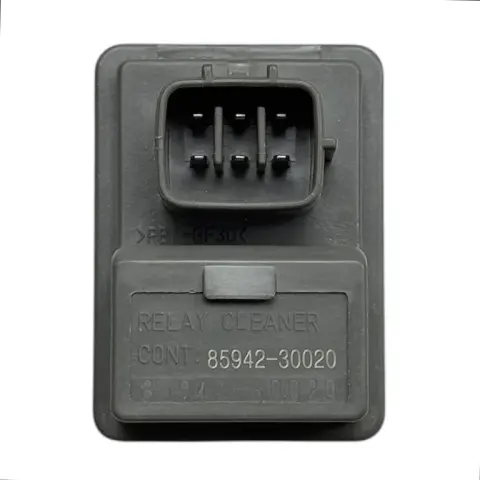 Toyota Role Far Temizleyici Hılux 21-23