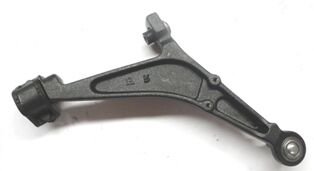 352078 - Peugeot 106- 91/96; Ön Alt Tabla Sol Rotilli/Burçlu/Takozlu (Salıncak) (Sh)