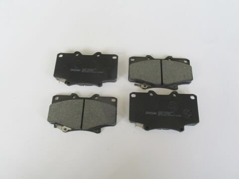 04465-60020 - Toyota Landcruıser- Vx 80- 90/97; Ön Fren Balatası (Disk) (119,4X60X15) (Daıwa)