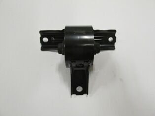 Mn101441 - Mıtsubıshı Lancer- 08/16; Ön Motor Takozu Sağ (Tenacıty)