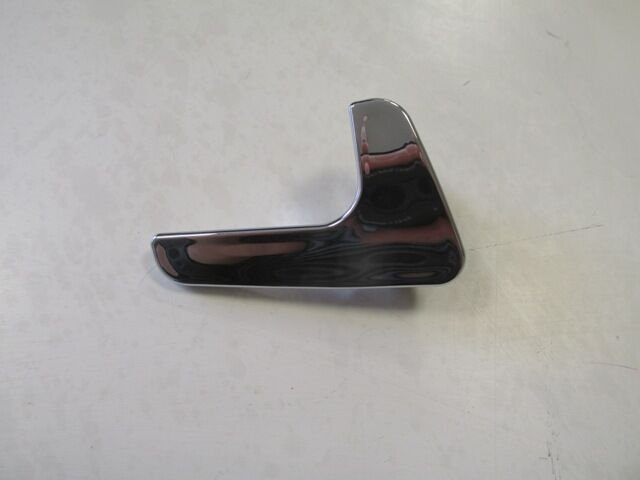 Seat Ibıza- 00/01; Arka Kapı İç Açma Kolu Elceği (kulbu) Sağ Nikelajlı - 6K0837114