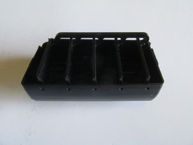 Fıat Lınea- 12/17; Ön Göğüs Yan Üfleme Peteği Sol (difizör) - 735442221