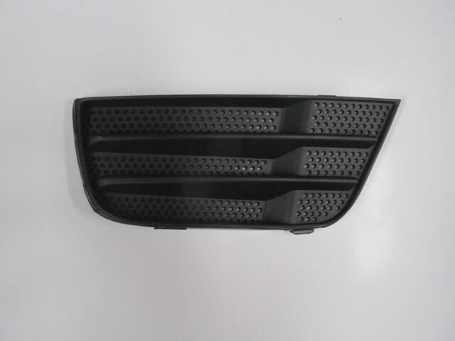 Ford Fusıon- 03/06; Sis Lamba Kapağı Sağ Siyah Sis Deliksiz - 2N1119952CAYY