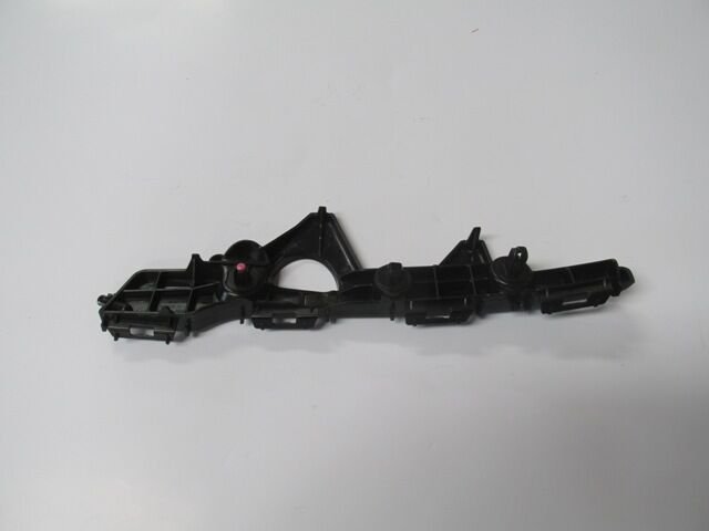 Toyota Rav4- 13/16; Arka Tampon Bağlantı Braketi Sol (tw) - 52156-0R030