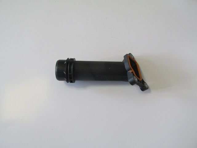 Bmw 7 Serı- E38- 94/98/99/01; Silindir Kapağı Su Bağlantı Borusu (su Flanşı) - 11127810707