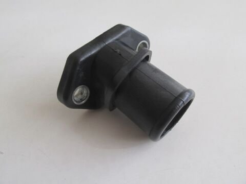 16331-15080 - Toyota Corolla- Ae101- 93/98; Motor Su Çıkış Borusu 1.6Cc (Plastik)