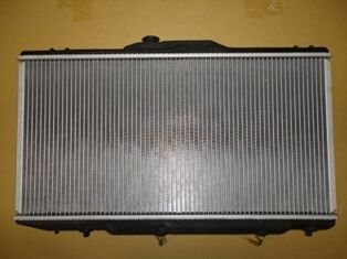 16400-15500 - (Yeni Ürün!!!)Toyota Corolla- Ae101- 93/98; Su Radyatörü 1.3/1.6 (Brazing) (350X638X16) (Otomatik)Alüminyum (Oris)