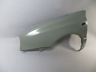 1H0821105 - Volkswagen Golf- 3- 92/98; Ön Çamurluk Delikli Sol (Anten Delikli) Gri Boyalı (Sımyı)