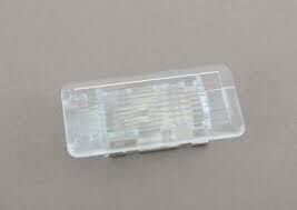 BAGAJ İÇ AYDINLATMA BMW E82 E88