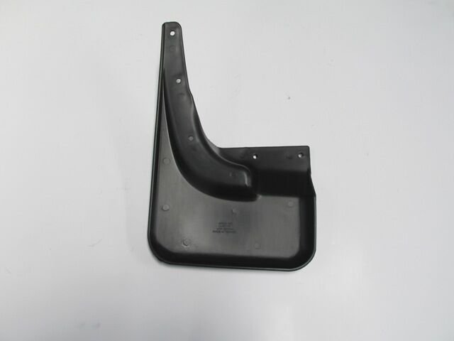 Mıtsubıshı L200- Pıck Up- 99/06; Arka Paçalık Sağ (tyg) - MR109288