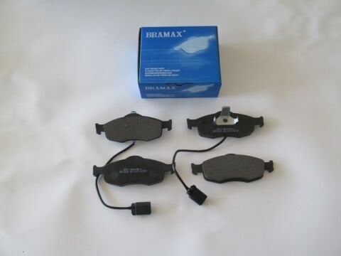 1022079 - Ford Mondeo- 93/00; Ön Fren Balatası (2 Kablolu) (Disk) (155X58,7X18/15;6.4X58.7X18) (Bramax)