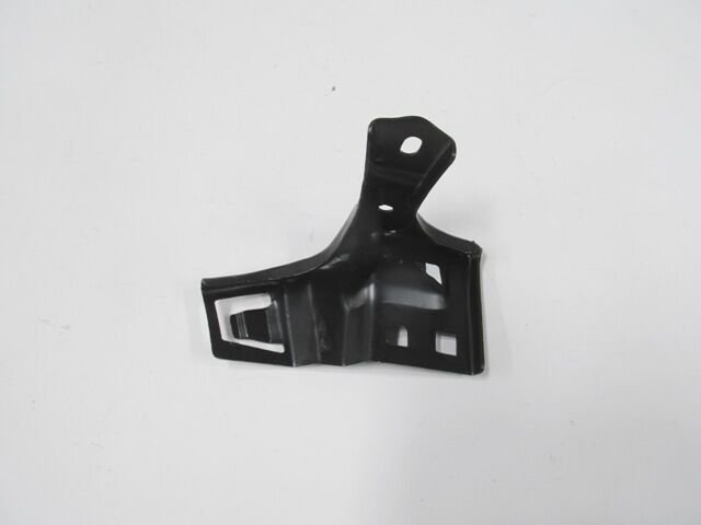 Toyota Rav4- 04/06; Ön Tampon Bağlantı Braketi Sağ (Tyg)