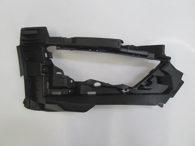 5F0807350B - Seat Leon- 13/16; Sis Lamba İç Bağlantı Braketi Sağ (Tw-Y)