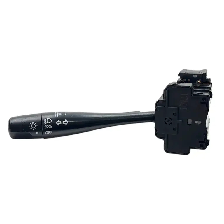 Nıssan Kol Sinyal Far D22 98-02