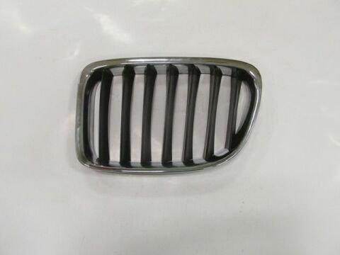 Bmw X1- E84- 13/15; Ön Panjur Sol Nikelajlı/ İç Petekleri Siyah - 51112993305