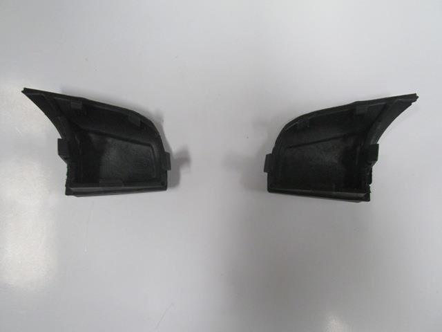 6242078 - Opel Corsa- C- 04/06; Korna Buton Kapağı Sağ/Sol Set