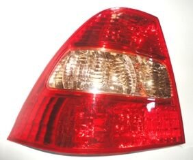 81561-02190 - Toyota Corolla- Zze121- 02/03; Stop Lambası Sol Kırmızı/Şeffaf Sarı (Casp) (E Marklı)