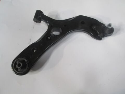 48068-42050 - Toyota Rav4- 06/09; Ön Alt Tabla Sağ Burçlu/Rotilli (Salıncak) (Sh)