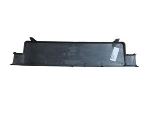 3B0807719B41 - Volkswagen Passat- B5- 97/00; Ön Tampon Plakalık Plastiği Siyah (Tyg)