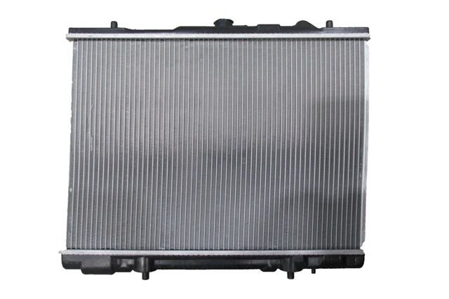Mıtsubıshı L200- Pıck Up- 01/06; Su Radyatörü 2.5 Td (brazing) (500x638x26) (manuel) Alüminyum(oris) - MR571147