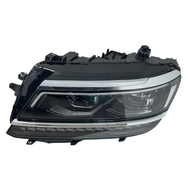 Volkswagen Far Tiguan 16-20 Sol (Ledli/Xenon)