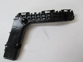 Toyota Corolla- Nde180- 13/16; Ön Tampon İç Bağlantı Braketi Sol (yan Kulağa Takılan) (tyg) - 52116-02250