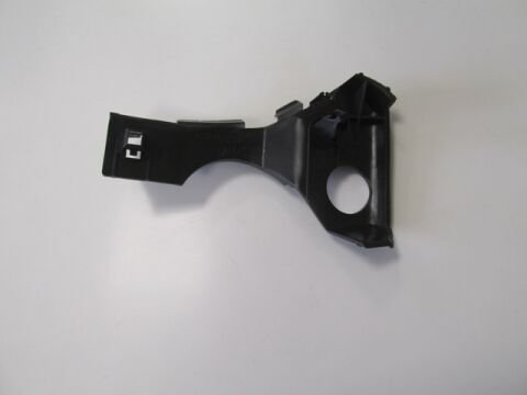 Toyota Corolla- Zze121- 02/06; Ön Tampon Braketi Sol Plastik - 52116-02050