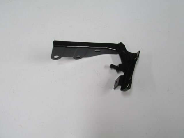 8-98050665-0 - Isuzu D Max- Pıck Up- 04/07; Kaput Menteşesi Sol (Hu Shan)