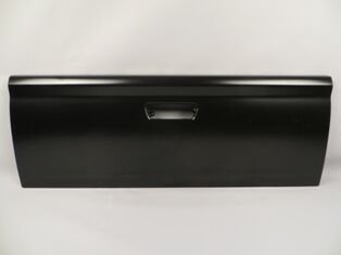 Isuzu D Max- Pıck Up- 04/07; Arka Bagaj Kapağı Komple(çizgisi İçe Bombeli)(ortadan Açmalı Yazısız) - 8-97323646-3