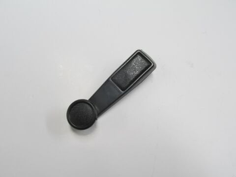 Mb105235 - Mıtsubıshı L300- Minibüs- 88/97; Cam Açma Kolu Siyah Kare Tip (Frezesi Demir) (Hushan)